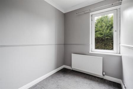 Bedroom3-2.jpg