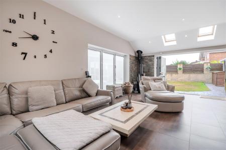 Open Plan Living_-4.jpg