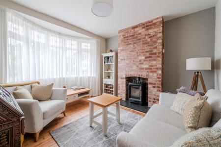 Living Room-3.jpg