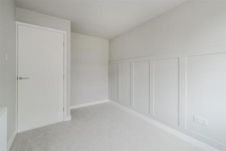 Bedroom1-3.jpg