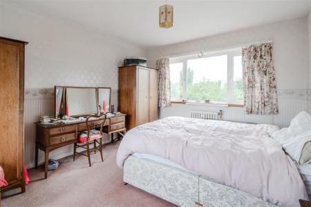 Bedroom1.jpg