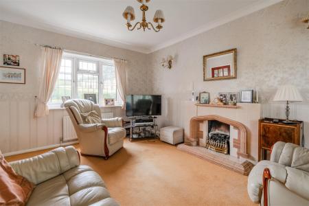 Living Room-3.jpg