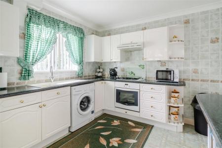 Kitchen-3.jpg