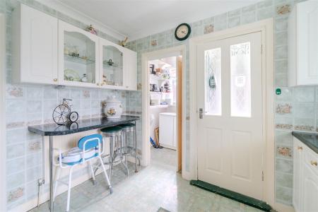 Kitchen-2.jpg