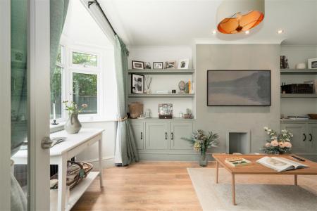 Living Room-2.jpg