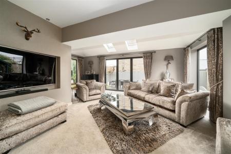 Living Room.jpg