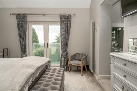 Bedroom1-8.jpg