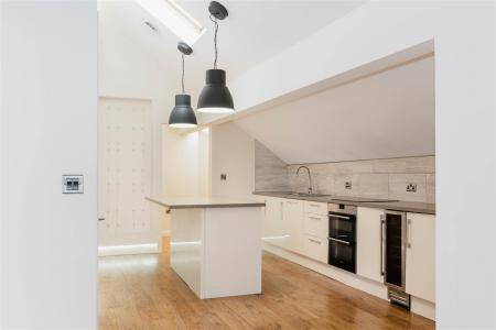 Kitchen-2.jpg