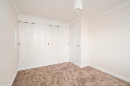 Bedroom2-2.jpg