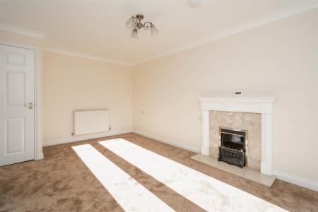 Living Room-4.jpg