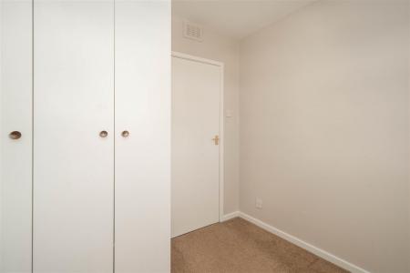 Bedroom2-2.jpg