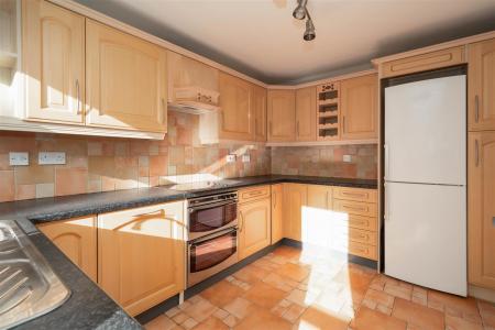 Kitchen-2.jpg