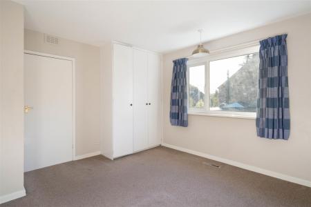 Bedroom1-2.jpg