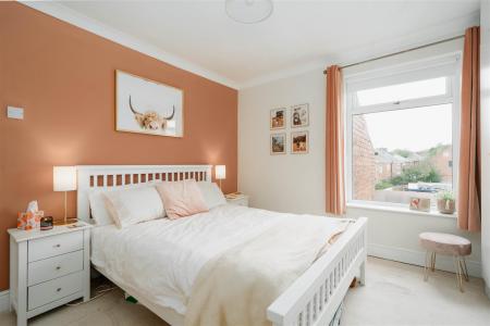 Bedroom2-2.jpg