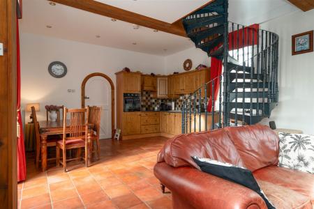 Holiday Let (The Chapel)-17.jpg