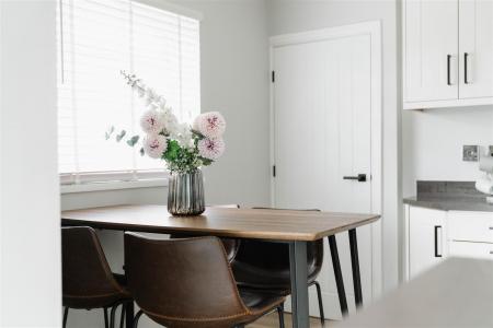 Open Plan Kitchen-10.jpg