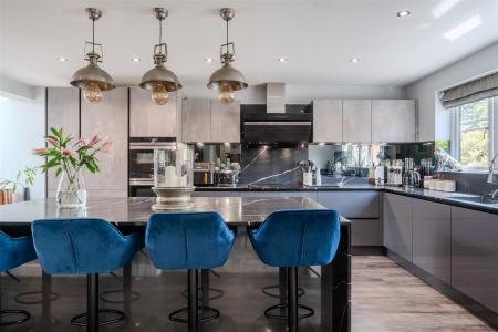 Open Plan Kitchen - Diner-13.jpg