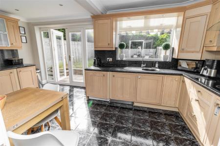 Kitchen-Diner