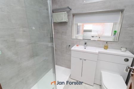 Ground Floor Shower Room