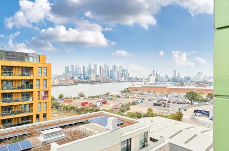 1361700-14-68de9d...