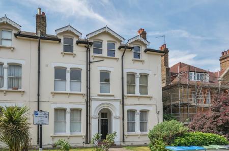 1310745-1-6851633...