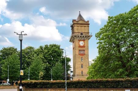 1298390-17-683097...