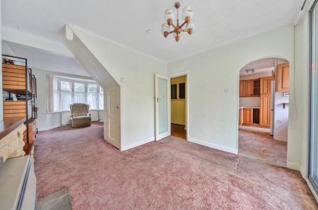 1304160-19-684052...