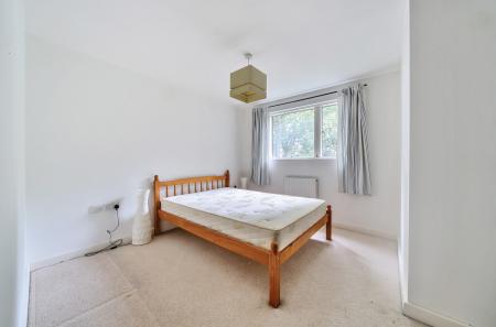 1307136-2-6846f90...