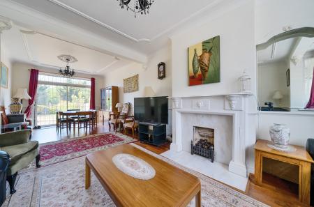 1316581-4-6862967...