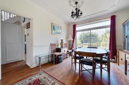 1316581-5-6862968...