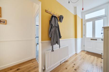 1319214-12-6867fb...