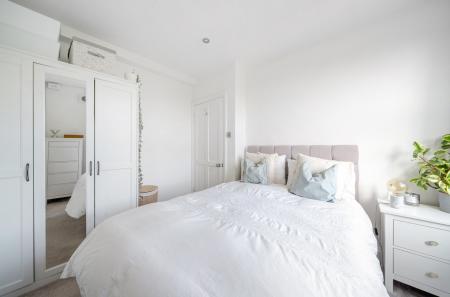 1331399-2-6889ef9...