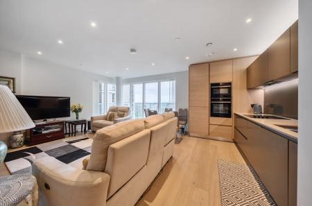 1333466-4-688b31a...