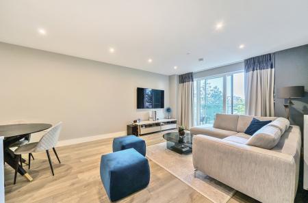 1340337-7-689ef92...