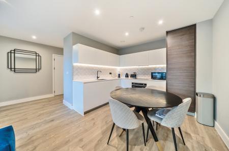 1340337-9-689ef96...