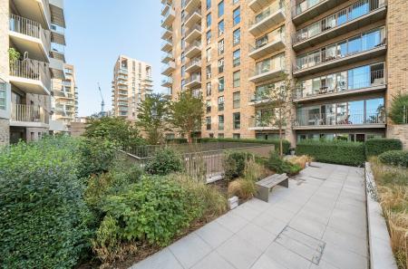 1340337-16-689efa...