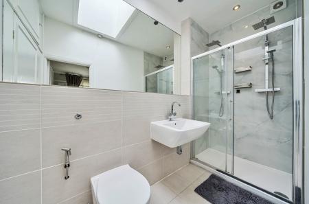 1345095-4-68b188c...