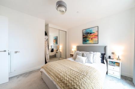 1350203-3-68c2ca2...