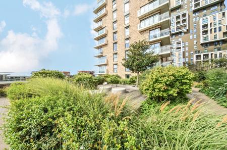 1350203-21-68c2cb...