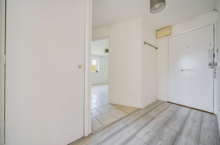 1349250-6-68babf8...