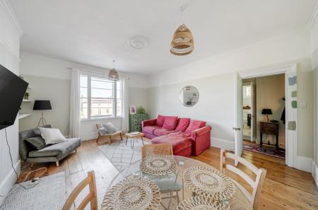 1358926-8-68d5061...