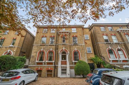 1360584-15-68dd31...