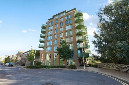 1362723-21-68e3dd...