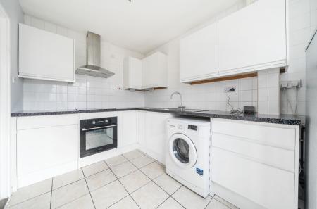 1365295-5-68ecd0f...