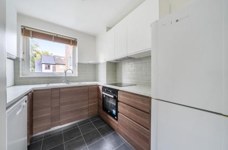 1364420-11-68ef5f...