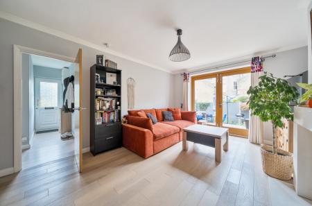 1372455-8-68fa232...