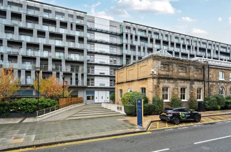 1371970-3-68fa025...