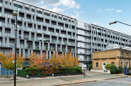 1371970-4-68fa026...