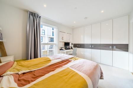 1364342-1-68f6089...