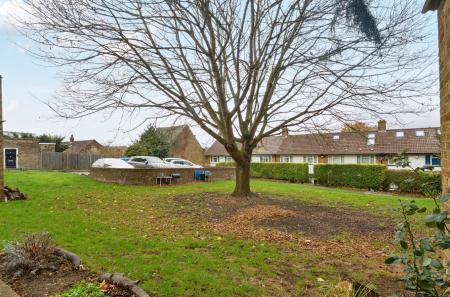 1376691-10-690dee...